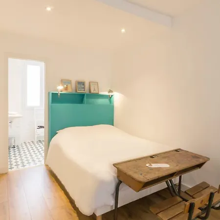 Bed and breakfast Les Toits De 4*