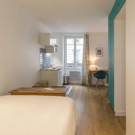 Couette-café Les Toits De Paris