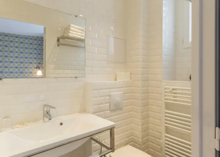 Les Toits De Couette-café Paris