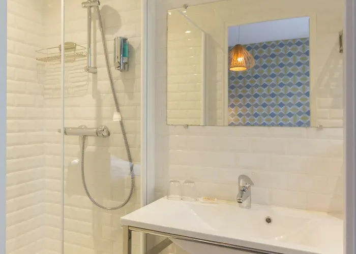 Les Toits De Alojamento de Acomodação e Pequeno-almoço 4*