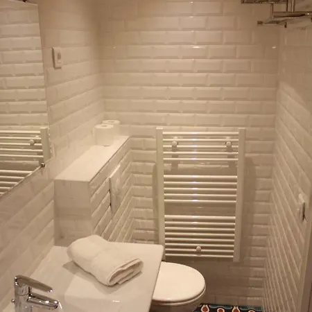 住宿加早餐酒店 巴黎屋顶住宿加早餐旅馆 4*