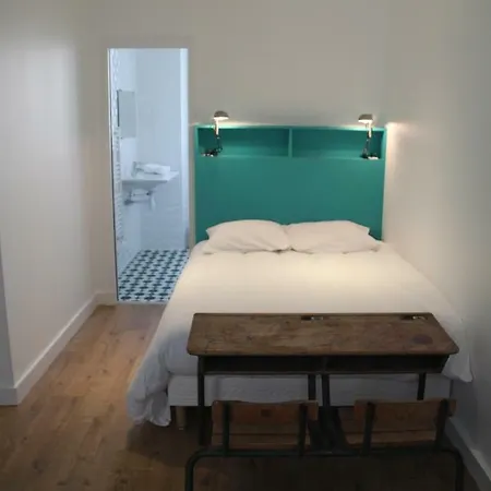 巴黎屋顶住宿加早餐旅馆