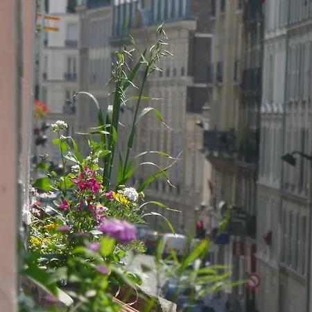 巴黎屋顶住宿加早餐旅馆 4*